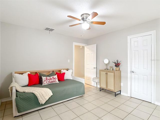 3203 PINELLAS PLACE, Tampa, FL 33619