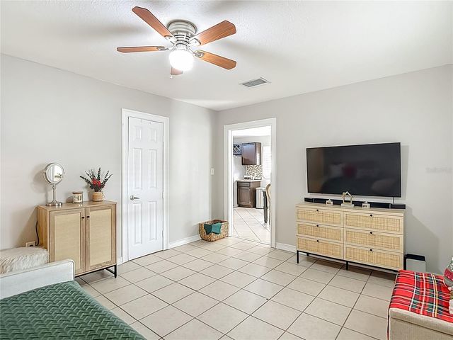 3203 PINELLAS PLACE, Tampa, FL 33619