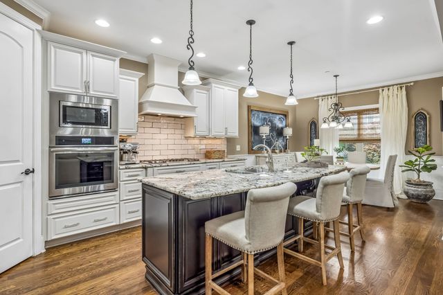 2005 Clifton Johnston Ct, Nolensville, TN 37135