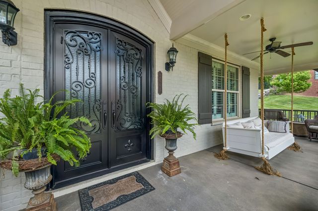 2005 Clifton Johnston Ct, Nolensville, TN 37135