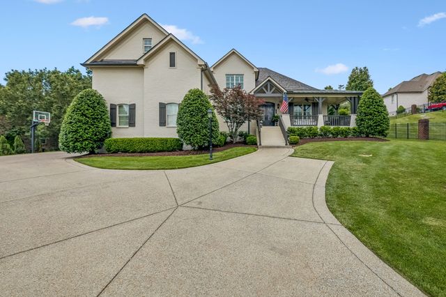 2005 Clifton Johnston Ct, Nolensville, TN 37135