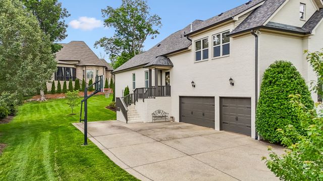 2005 Clifton Johnston Ct, Nolensville, TN 37135