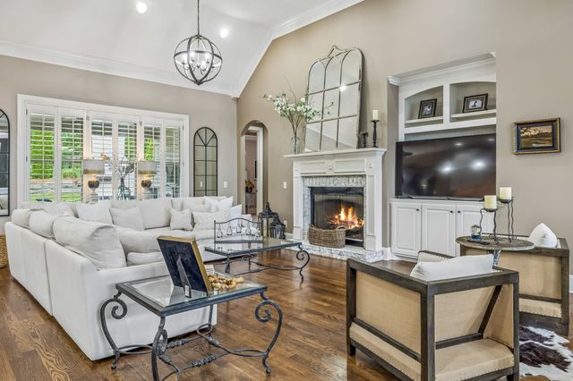 2005 Clifton Johnston Ct, Nolensville, TN 37135