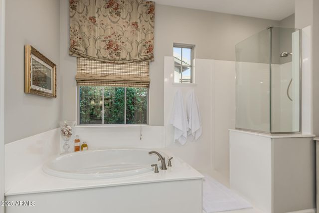 2960 E Sunrise Place, Chandler, AZ 85286