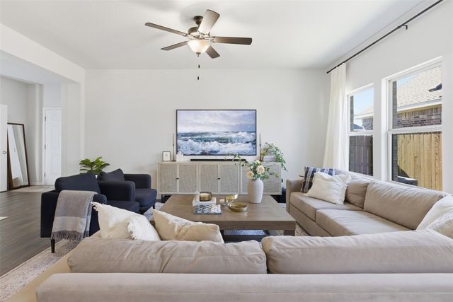 920 Paddock LN, Georgetown, TX 78626