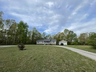 173 Twin Oaks Dr, Hohenwald, TN 38462