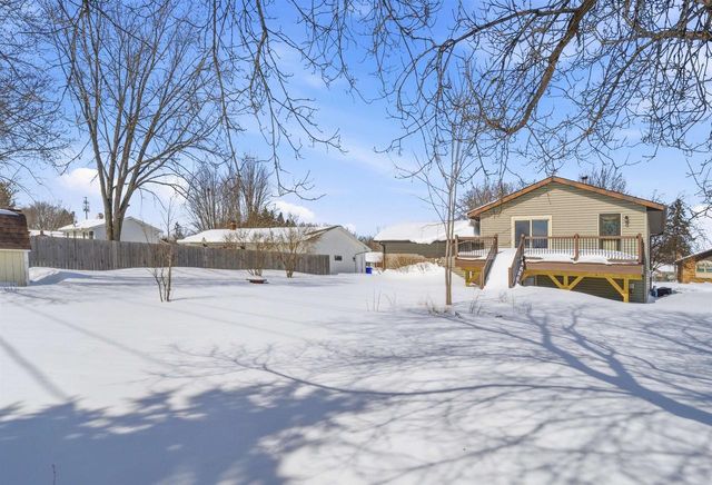 29 HILLOCK COURT, Appleton, WI 54914