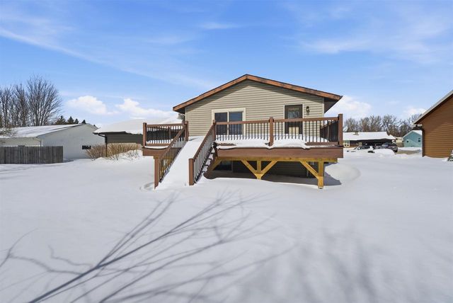 29 HILLOCK COURT, Appleton, WI 54914