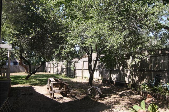 7806 & 7804 Indian Ridge DR, Austin, TX 78737