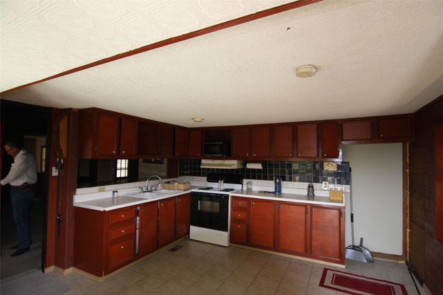 7806 & 7804 Indian Ridge DR, Austin, TX 78737