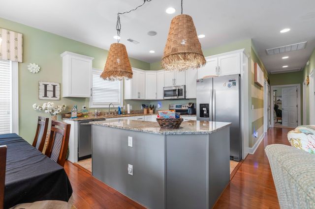 721 Ashland Ave., North Myrtle Beach, SC 29582