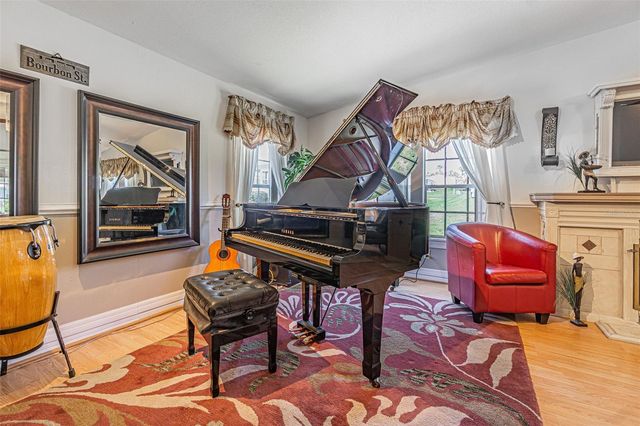 37627 LORENA AVENUE, Zephyrhills, FL 33541