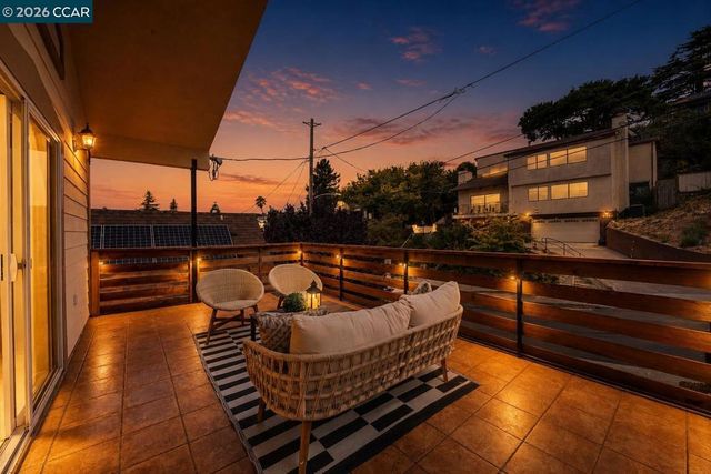 3685 Virden Ave, Oakland, CA 94619