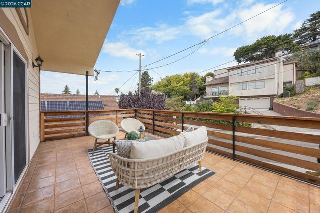 3685 Virden Ave, Oakland, CA 94619