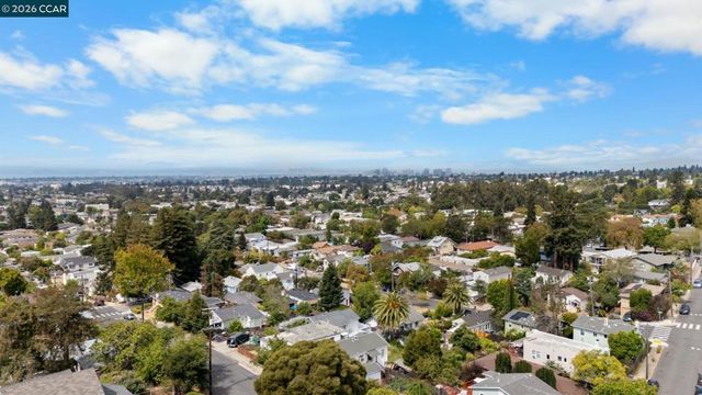 3685 Virden Ave, Oakland, CA 94619