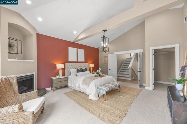 3685 Virden Ave, Oakland, CA 94619