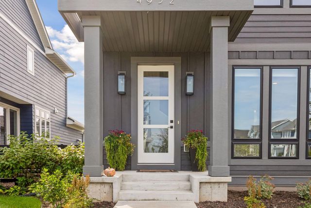 4932 161st Street W, Lakeville, MN 55044