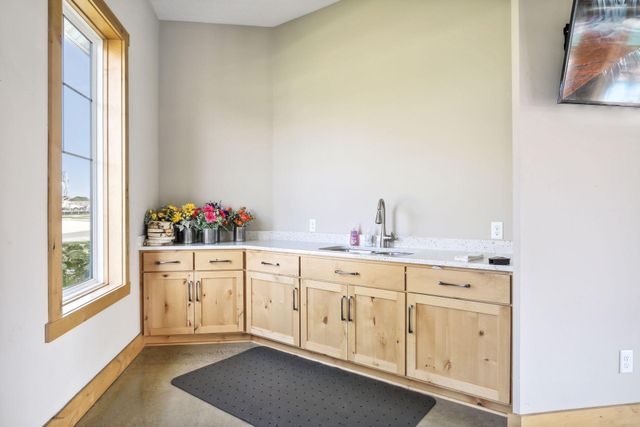 4932 161st Street W, Lakeville, MN 55044