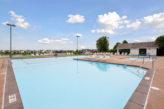 4932 161st Street W, Lakeville, MN 55044