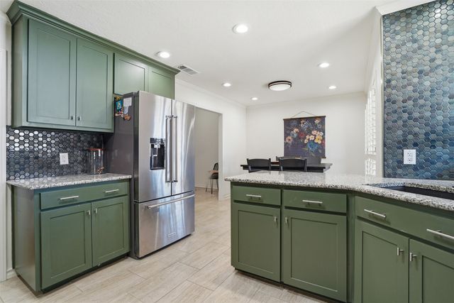 4000 Lost Creek Boulevard, Fort Worth, TX 76008