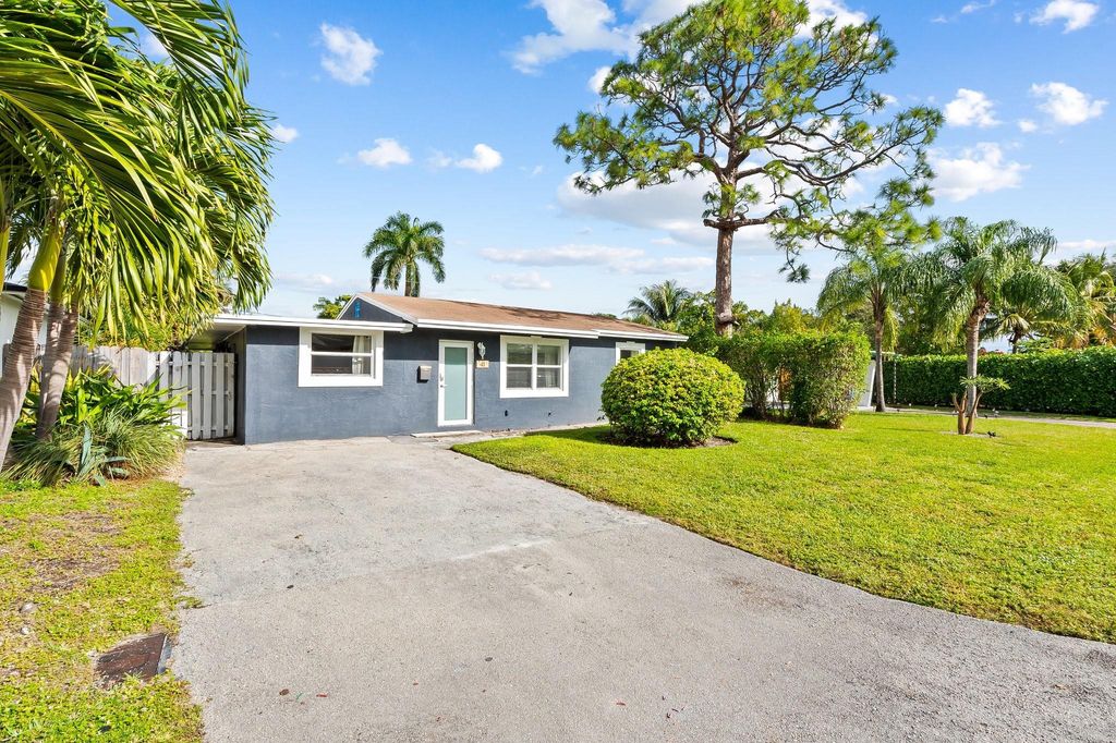 41 NE 46th Street, Oakland Park, FL 33334