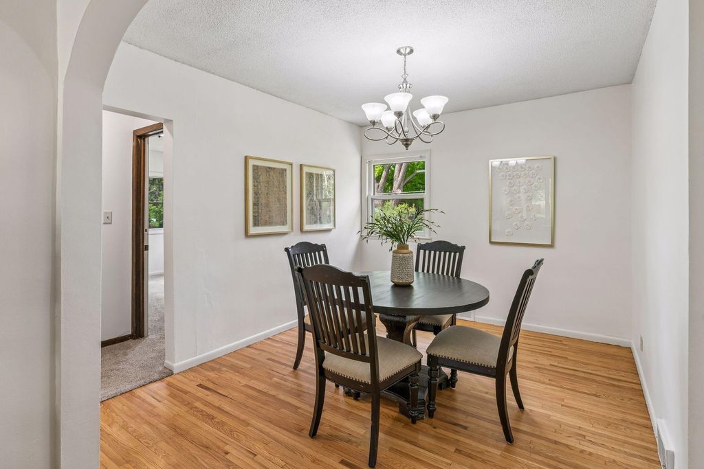 2417 Parkview Boulevard, Golden Valley, MN 55422 — photo 4