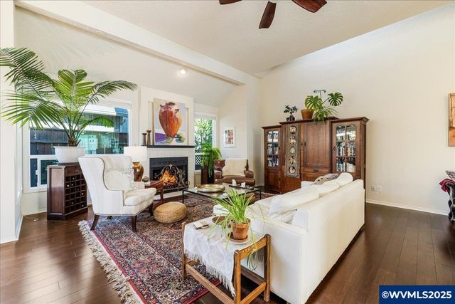 5725 Windfield Lp, Lake Oswego, OR 97035