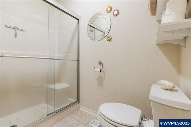 5725 Windfield Lp, Lake Oswego, OR 97035