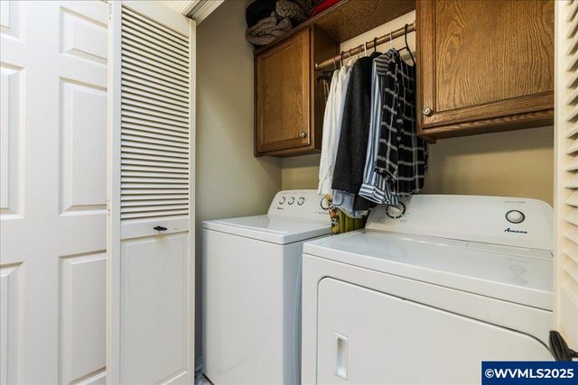 5725 Windfield Lp, Lake Oswego, OR 97035