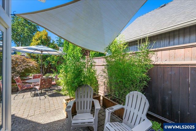 5725 Windfield Lp, Lake Oswego, OR 97035