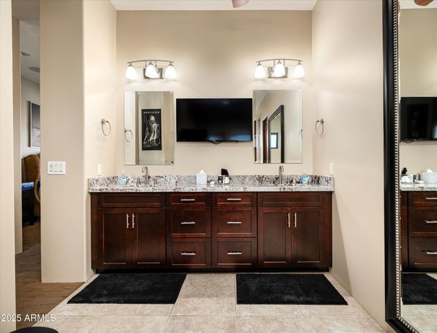 8038 E DESERT COVE Avenue, Scottsdale, AZ 85260