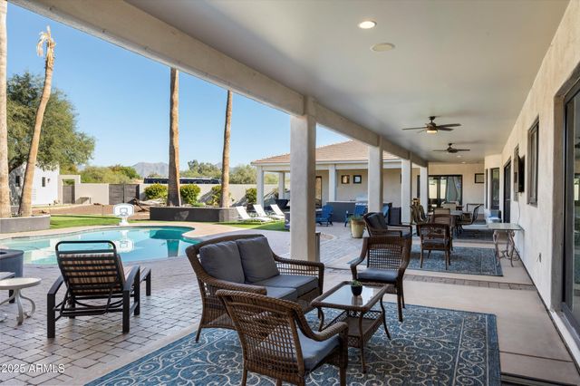 8038 E DESERT COVE Avenue, Scottsdale, AZ 85260