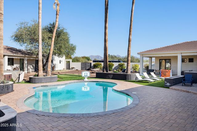 8038 E DESERT COVE Avenue, Scottsdale, AZ 85260