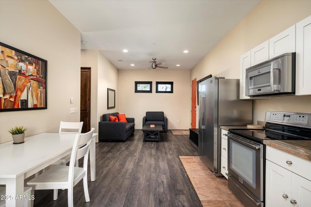 8038 E DESERT COVE Avenue, Scottsdale, AZ 85260