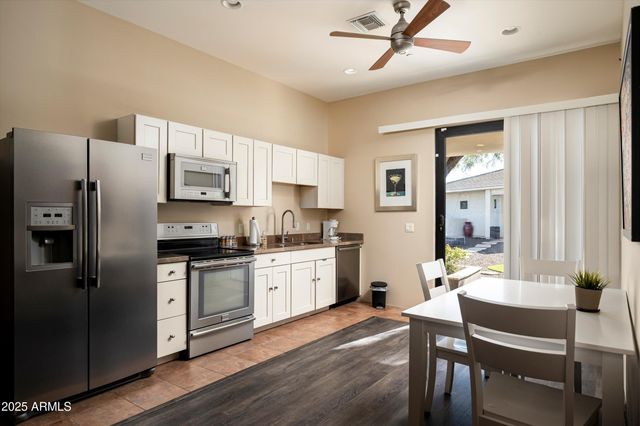 8038 E DESERT COVE Avenue, Scottsdale, AZ 85260