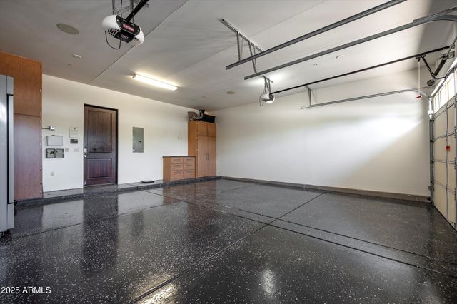 8038 E DESERT COVE Avenue, Scottsdale, AZ 85260