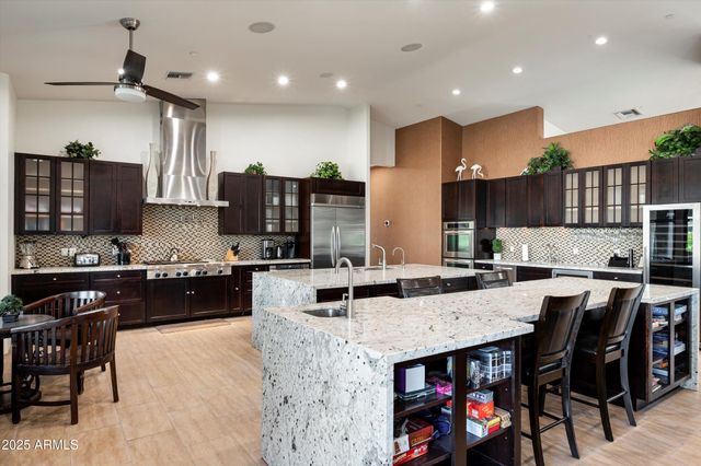 8038 E DESERT COVE Avenue, Scottsdale, AZ 85260