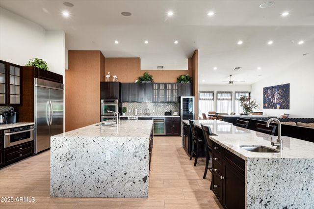 8038 E DESERT COVE Avenue, Scottsdale, AZ 85260