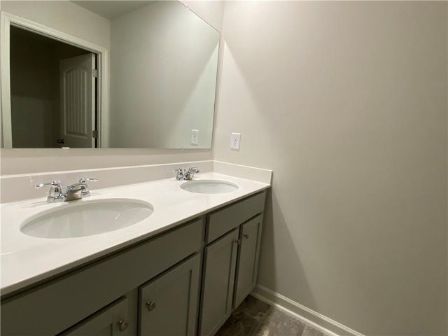 2715 Piper Drive, Atlanta, GA 30331