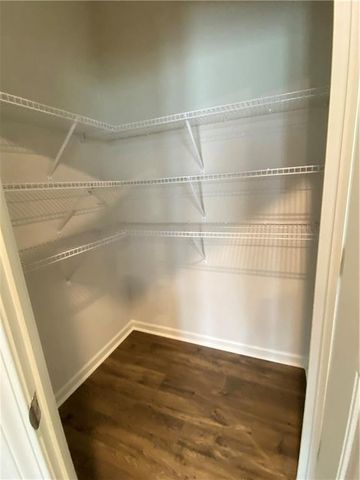 2715 Piper Drive, Atlanta, GA 30331