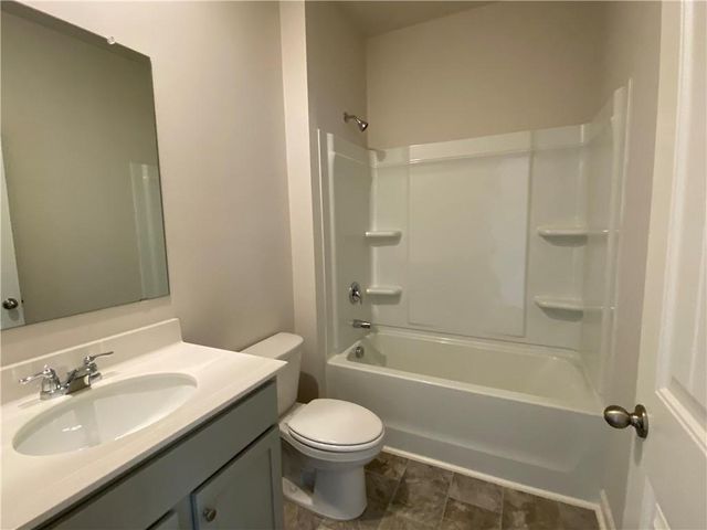 2715 Piper Drive, Atlanta, GA 30331