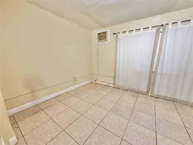 2720 W VINE ST, Kissimmee, FL 34741