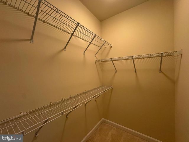 42471 MAGELLAN SQ, Brambleton, VA 20148