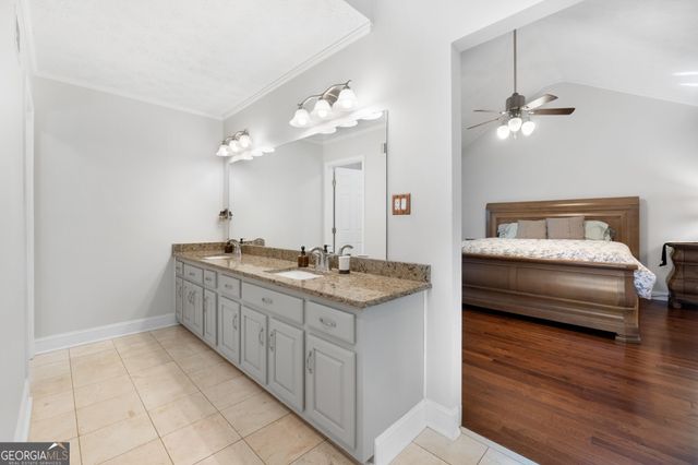 501 Wedgepark Drive, Mcdonough, GA 30252