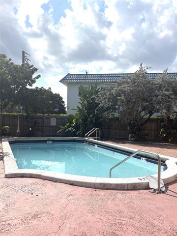 4071 N Dixie Highway 19, Oakland Park, FL 33334