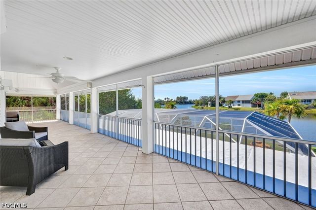 9007 Mockingbird DR, Sanibel, FL 33957