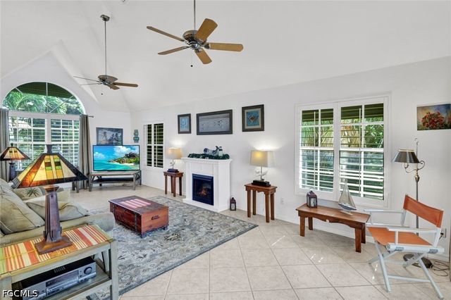 9007 Mockingbird DR, Sanibel, FL 33957