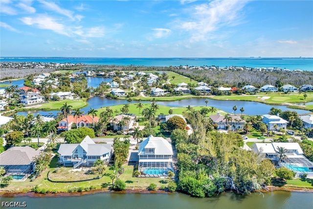 9007 Mockingbird DR, Sanibel, FL 33957