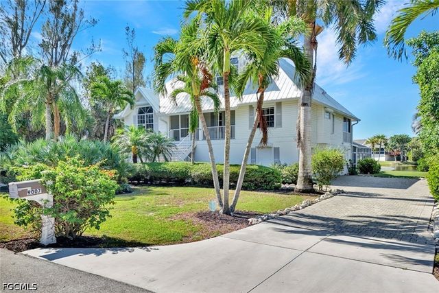 9007 Mockingbird DR, Sanibel, FL 33957