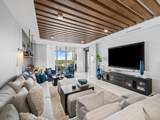 435 Bayshore Dr 703, Fort Lauderdale, FL 33304